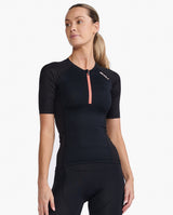 Aero Tri Sleeved Top