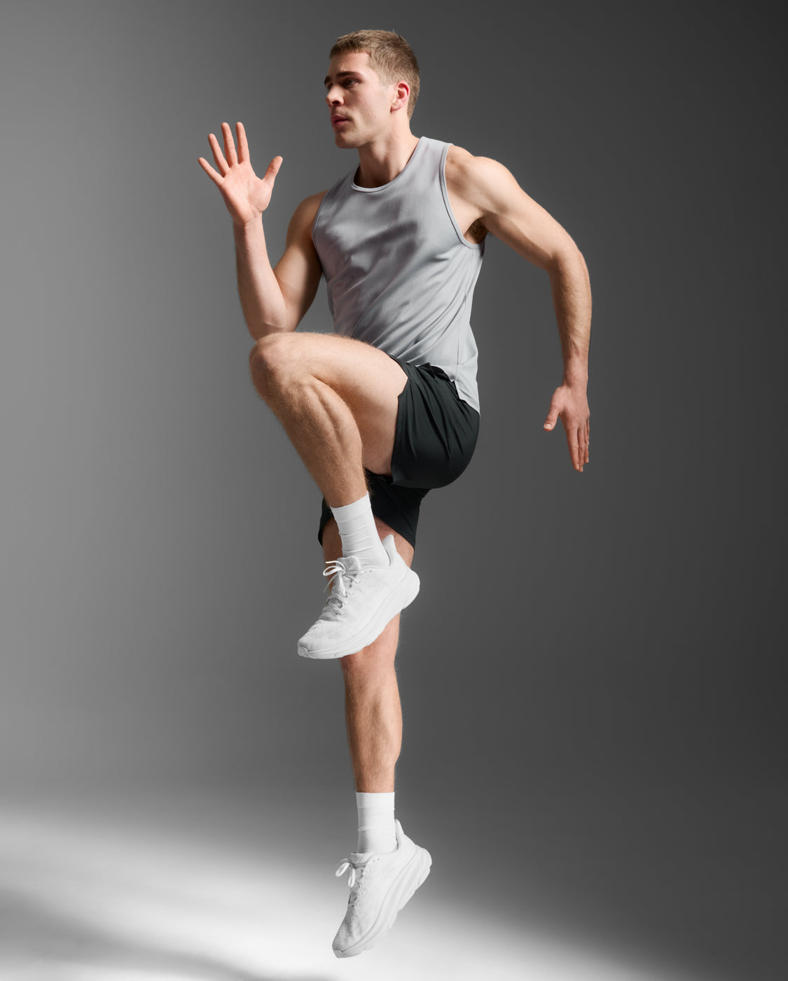 Aero Tank, Weathervane/Black Reflective