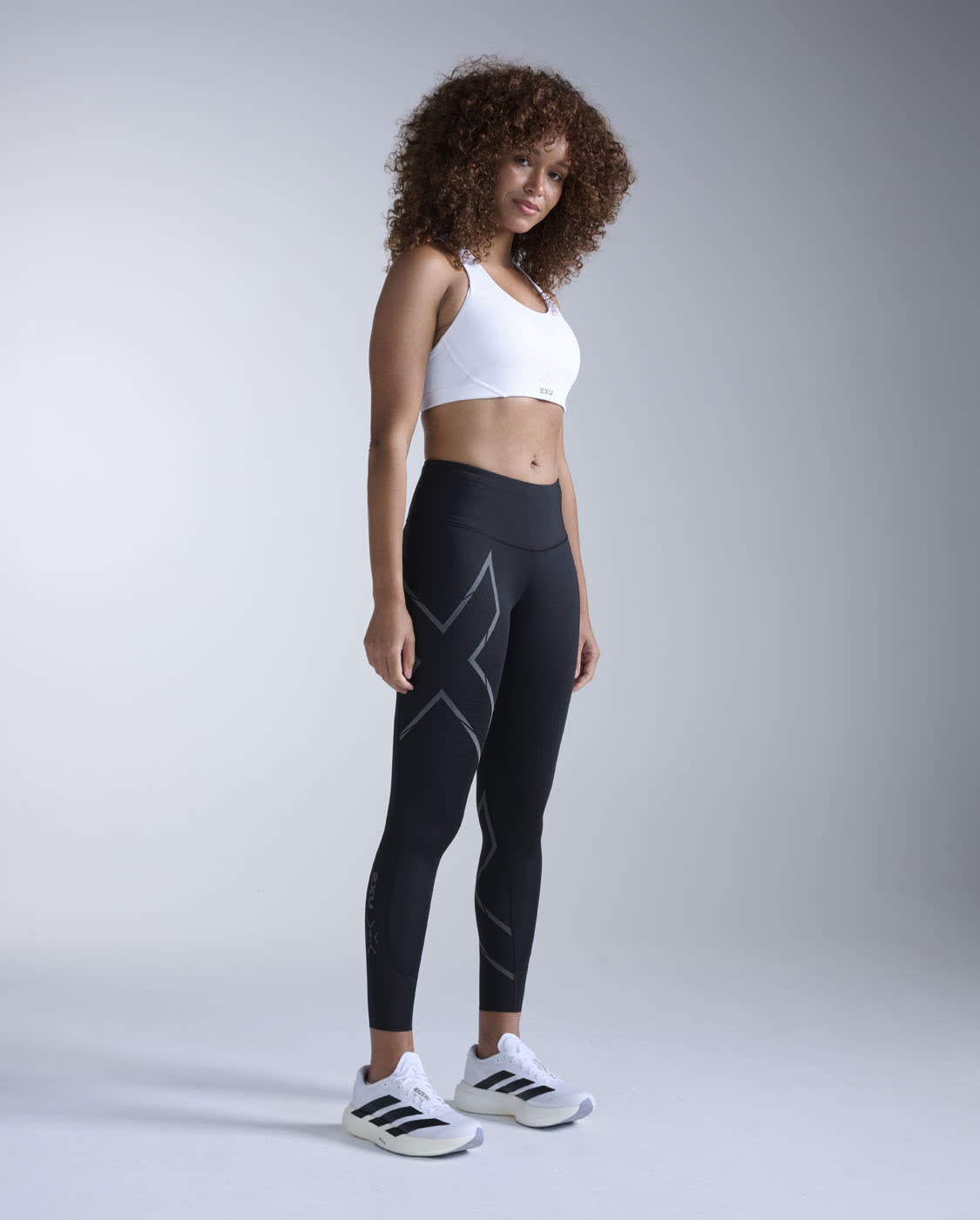 Light Speed Mid-Rise Compression Tights Dam | 2XU