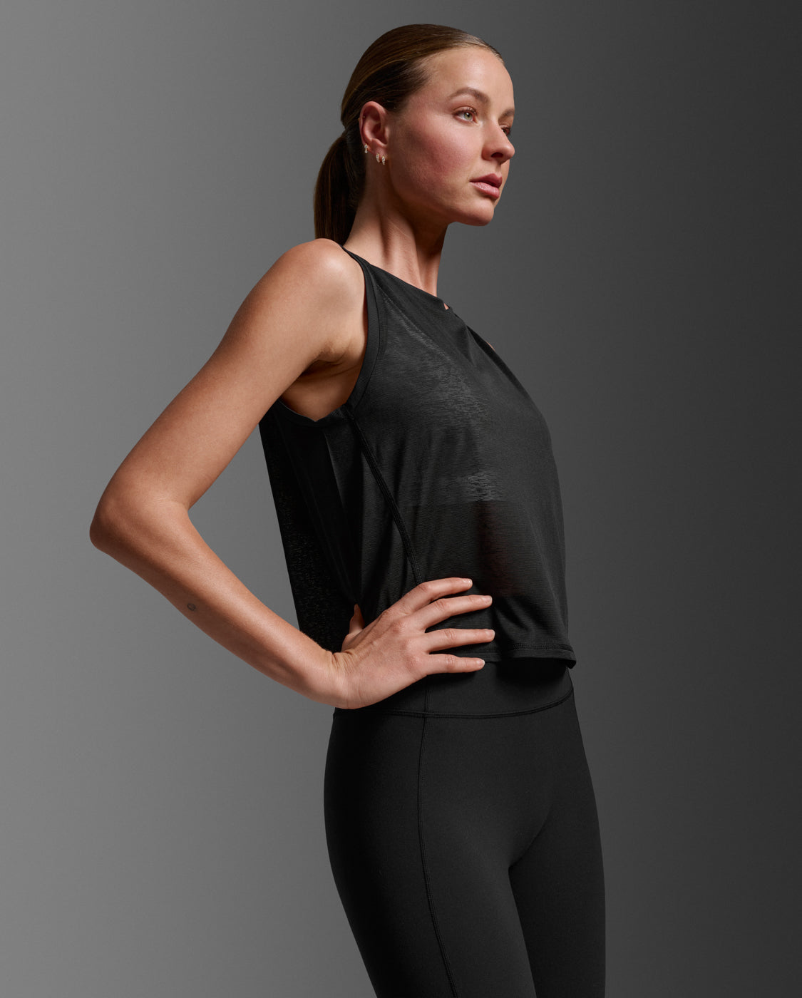Relight Crop Tank, Black/White