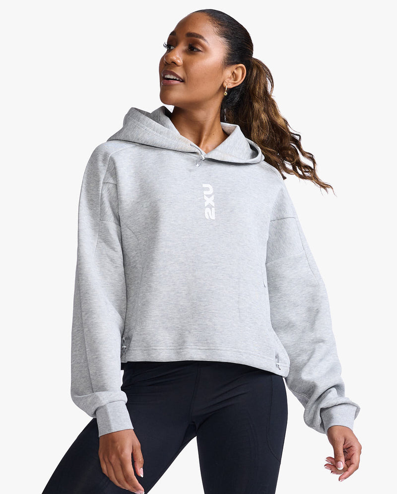 FORM HOODIE